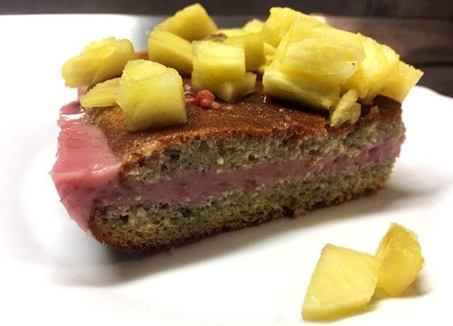 sadna-torta-brez-moke